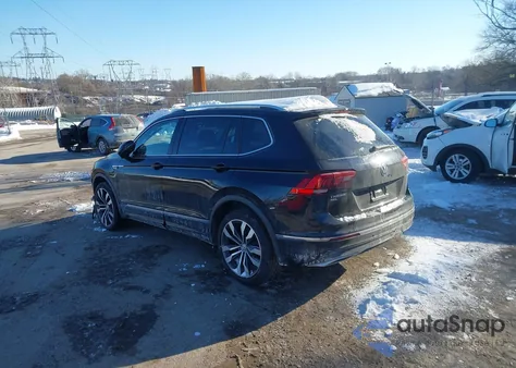 2020 Volkswagen Tiguan 2.0T Sel Premium R-Line z USA, uszkodzony, nr VIN 3VV4B7AX8LM093627